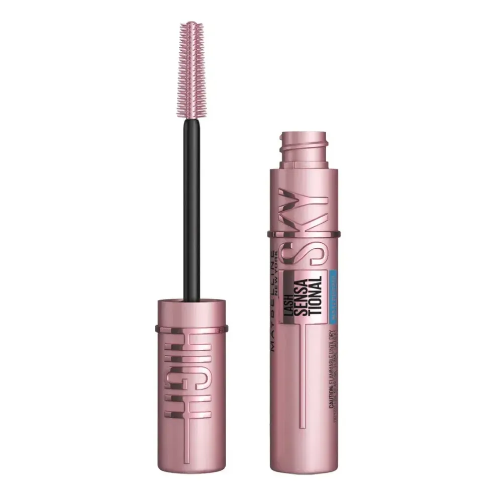 Mascara Maybelline mang vẻ đẹp phụ nữ Pháp.