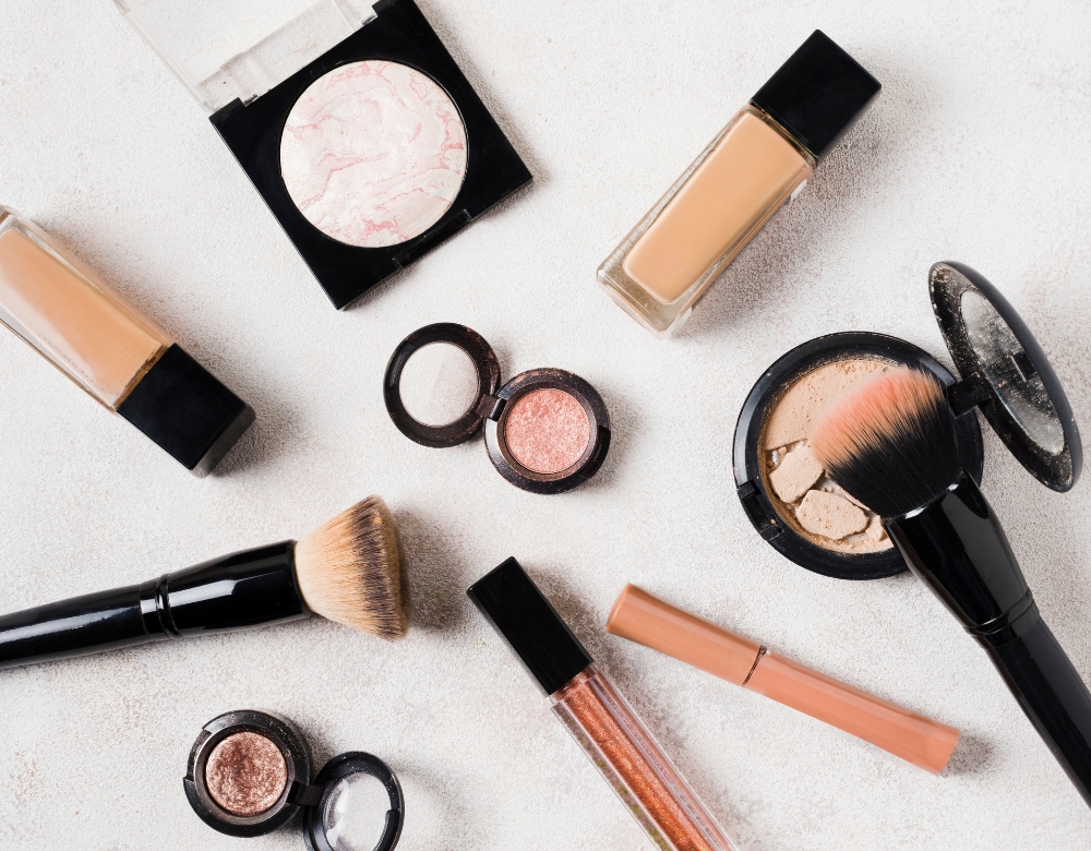 các sản phẩm makeup quá hạn sử dụng