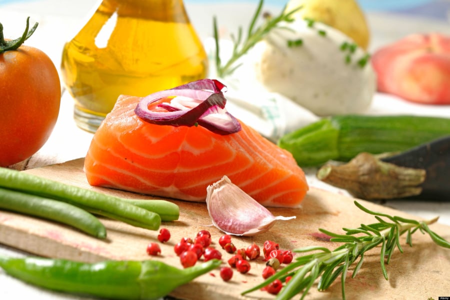 Hải sản giàu axit béo omega-3 có thể có lợi cho tóc và da.