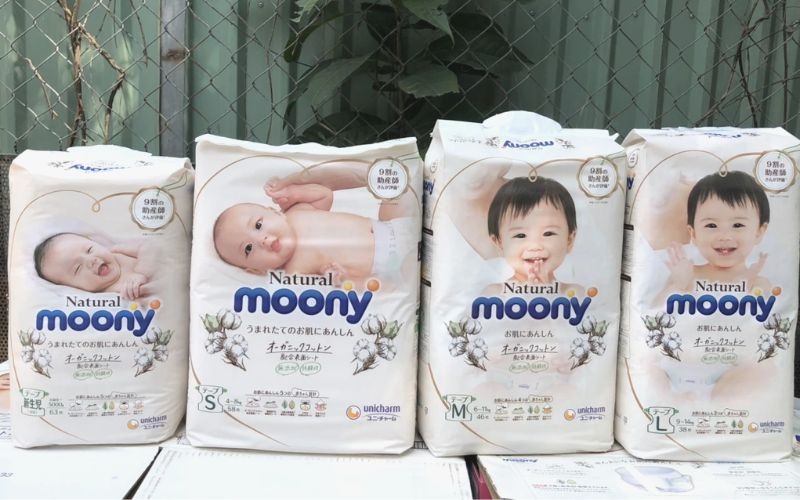 Bỉm Moony siêu mềm mại, ôm sát, chống hăm da