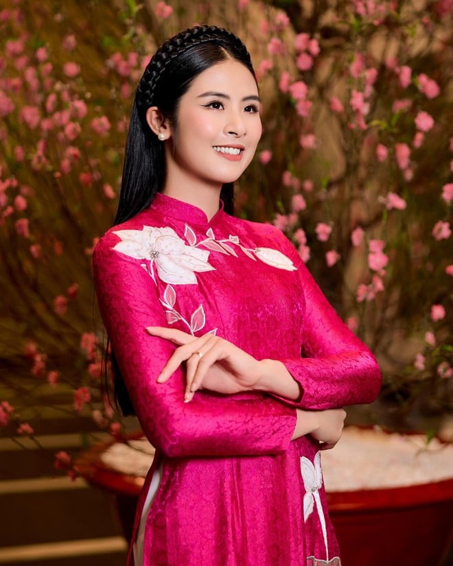 Sau 14 năm ngày lên ngôi, Đặng Ngọc Hân giờ đây đã được biết đến là một người phụ nữ tài sắc vẹn toàn.