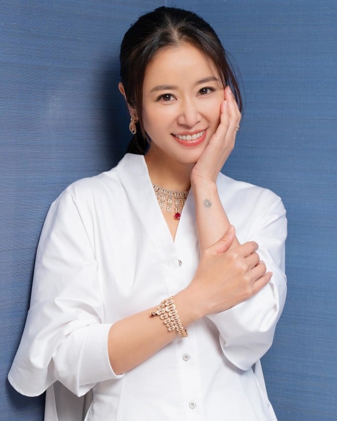 Lâm Tâm Như cũng kết hợp với các loại nước giúp thanh lọc cơ thể như nước đậu đen, đậu đỏ, góp phần giúp cô duy trì làn da khỏe đẹp, ít dấu hiệu lão hóa.