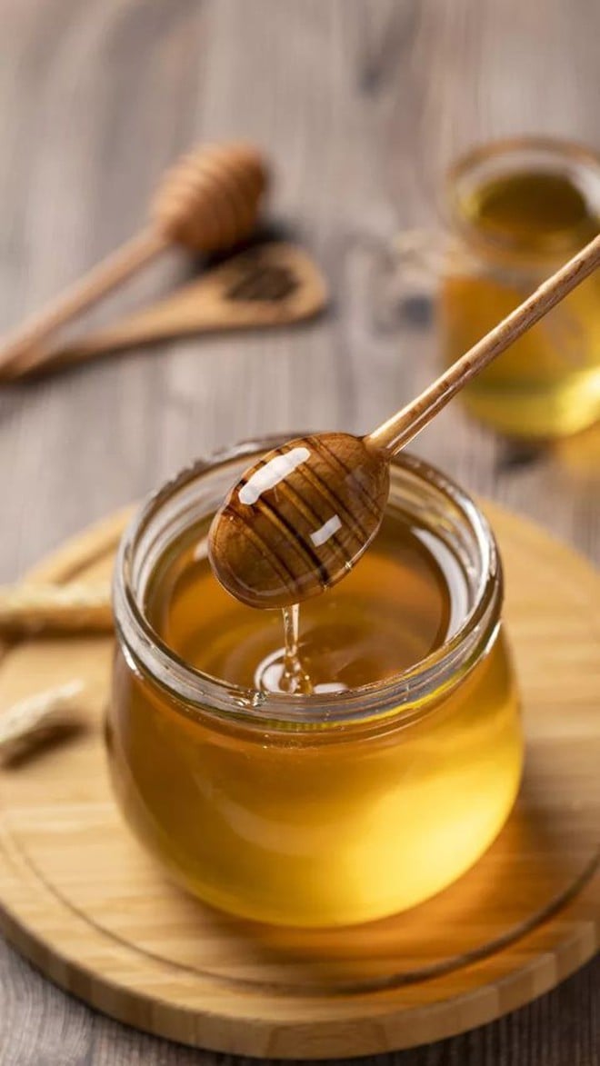 Cô thường uống 1 cốc mật ong pha cùng nước ấm vào mỗi sáng