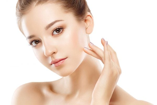 Cọ trang điểm là một trong những