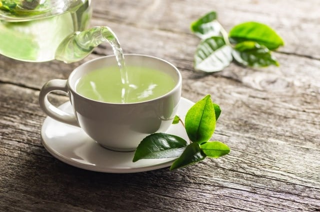 Trà xanh là thức uống quen thuộc của nhiều người và cũng là một trong những