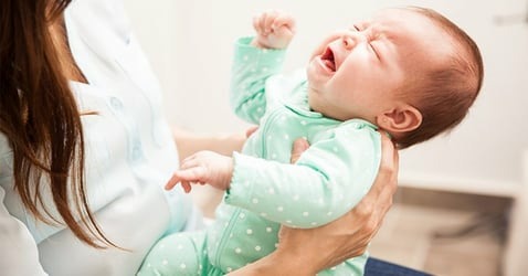 Bé bú vặt, lắt nhắt