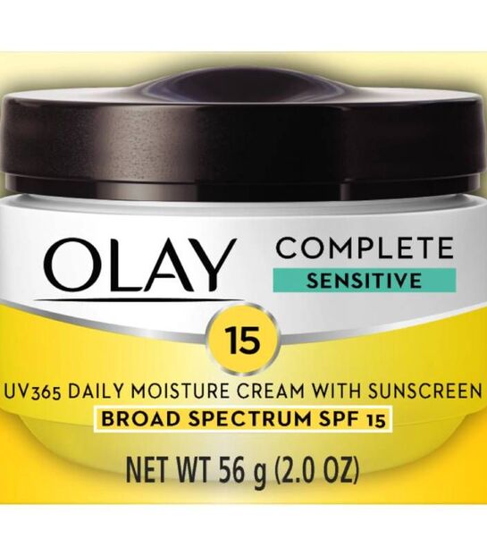 Kem dưỡng da ban ngày Olay Complete của Mỹ