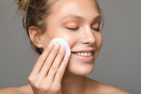 Những lưu ý cơ bản khi chăm sóc da dành cho chị em sau tuổi 30 để giữ được nét tươi trẻ