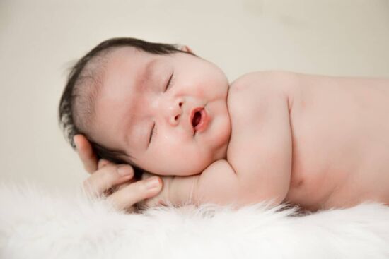 Hướng dẫn luyện tự ngủ cho trẻ sơ sinh