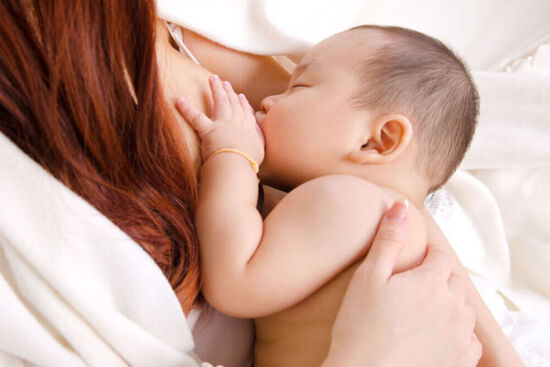Giáo trình rèn sữa cho con - Bài 9: Bú mẹ