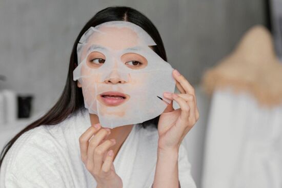 7 sai lầm khiến đắp mặt nạ bị rát, da ngày càng xấu và bị tổn thương