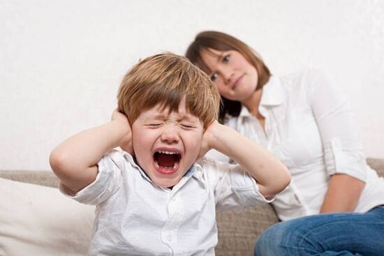 Những lỗi sai của cha mẹ khi thực hiện phương pháp Time out với trẻ
