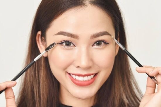 4 bước trang điểm mắt tự nhiên phù hợp từ nơi công sở đến những buổi hẹn dạo phố