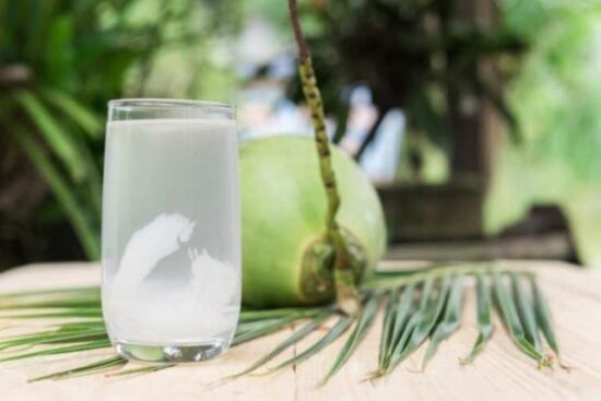 5 loại đồ uống cấp nước, dưỡng ẩm cho làn da mùa đông