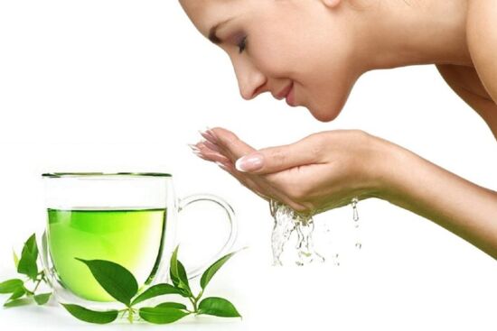 Bật mí mẹo tân trang làn da với trà xanh đơn giản, đảm bảo trẻ trung ra vài tuổi