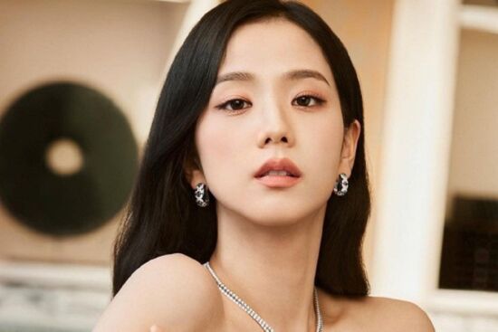 Jisoo là sao nữ đẹp nhất thế giới năm 2024