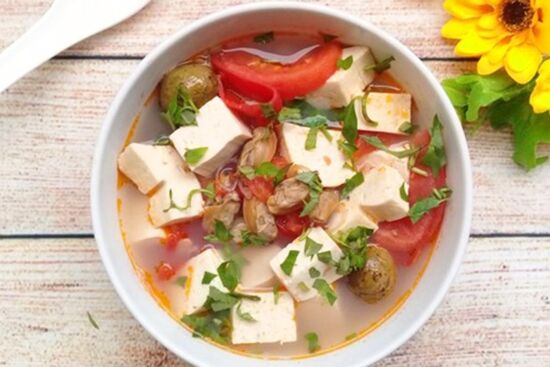 Canh đậu phụ thịt lợn