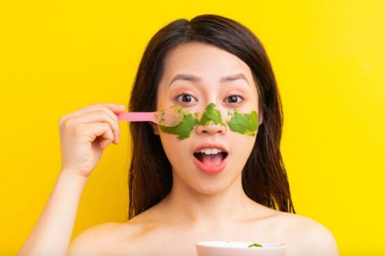 5 công thức mặt nạ trà xanh giúp nàng có làn da đẹp, sáng khỏe