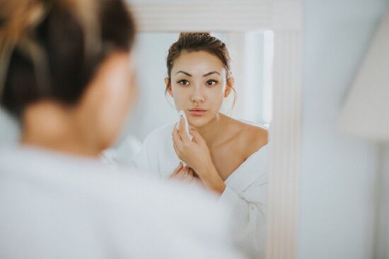 Chuyên gia bật mí những lưu ý chăm sóc da cần bỏ túi khi có những chuyến đi xa
